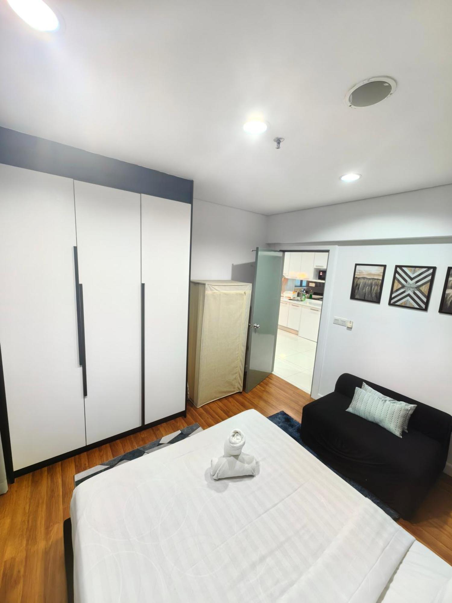 Summer Suites By Moon Orchid กัวลาลัมเปอร์ ภายนอก รูปภาพ